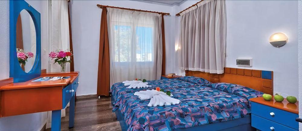 Hotel Koukouras Stalós Exteriér fotografie