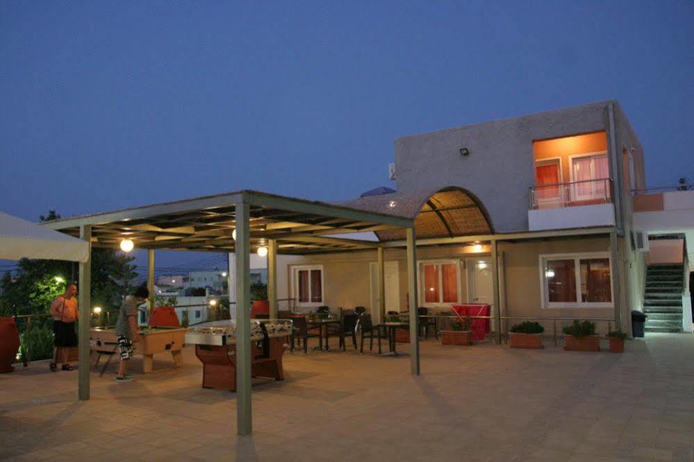 Hotel Koukouras Stalós Exteriér fotografie